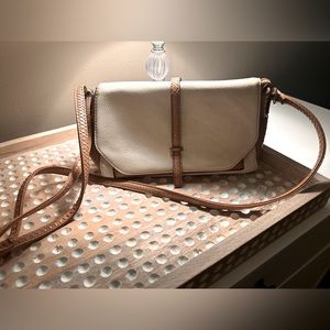 Apt 9. Off white and tan hand bag.